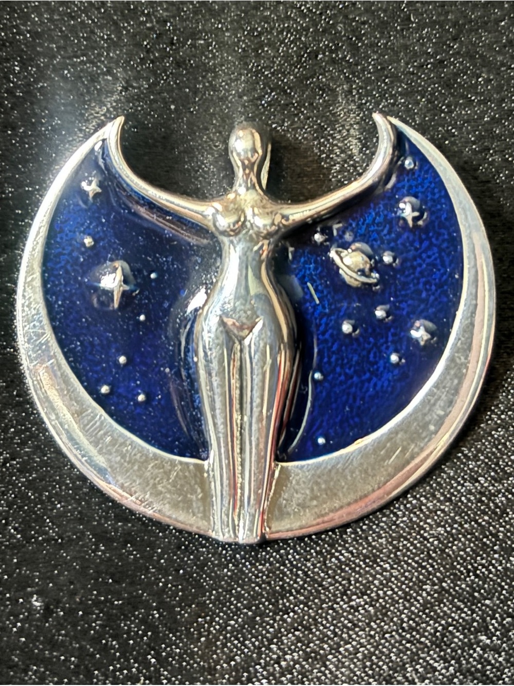 Silver Crescent Moon Goddess pendant ©️1987